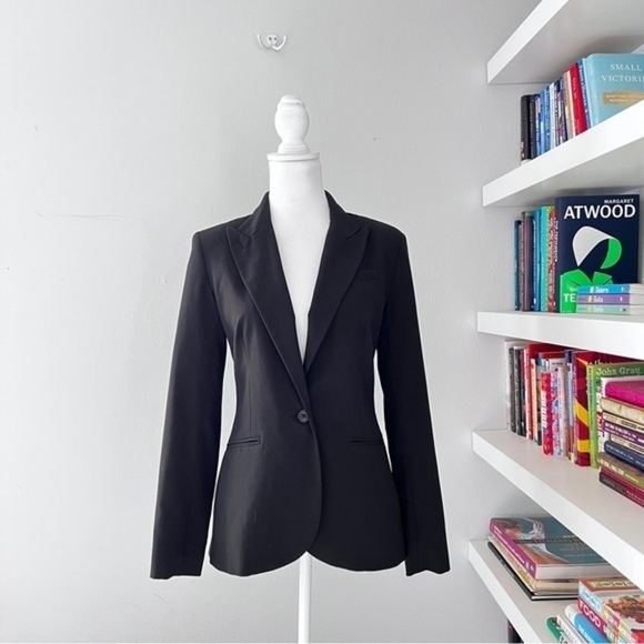 Norma Kamali Women's Blazer Black Size 6